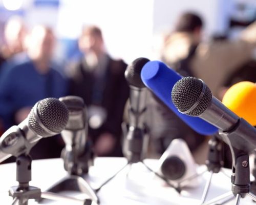 Tips for Pitching the Media _ Entrepreneur